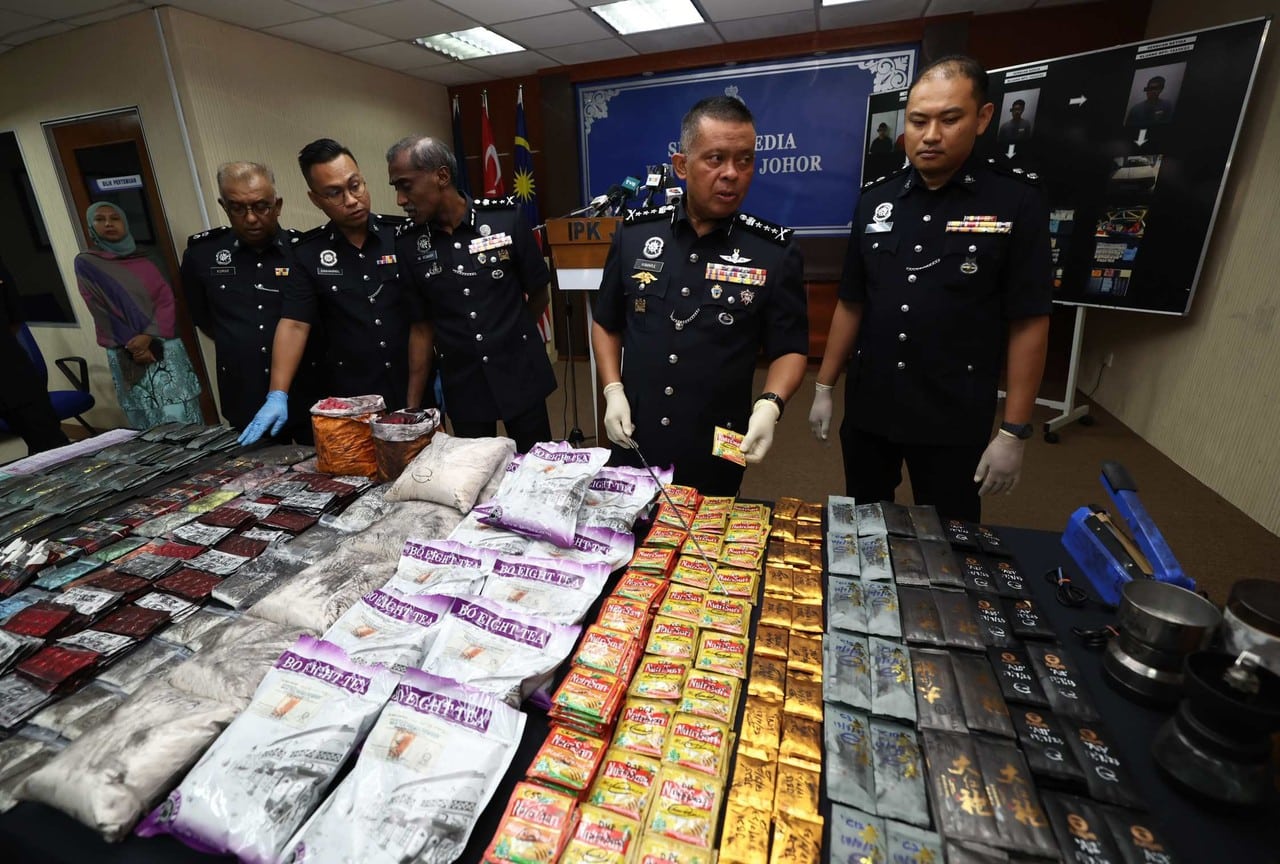 Johor Cops Bust Drug Trafficking Syndicate Seize RM4 3 Mln Worth Of