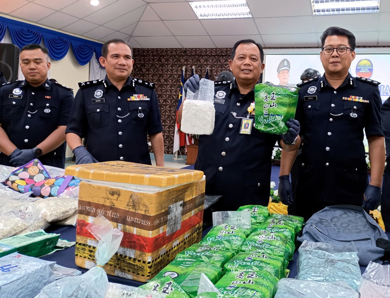 Police Bust Melaka Drug Trafficking Ring Seize Drugs Worth Rm Mln