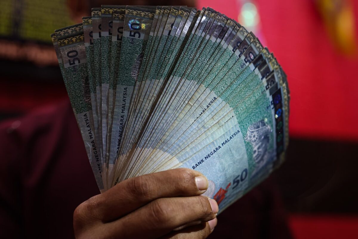 Ringgit Opens Higher Against Weakening Us Dollar Selangor Journal