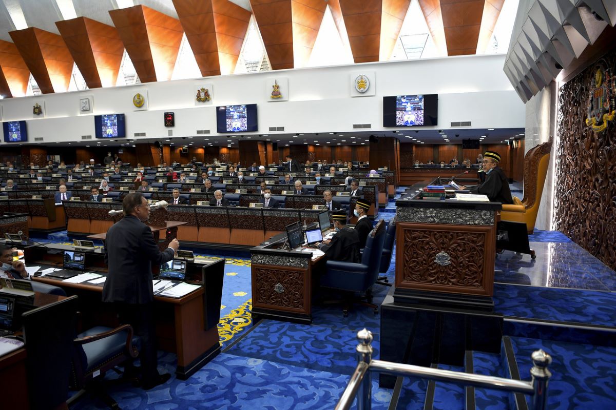 Dewan Rakyat approves motion to vacate seat of speaker ...