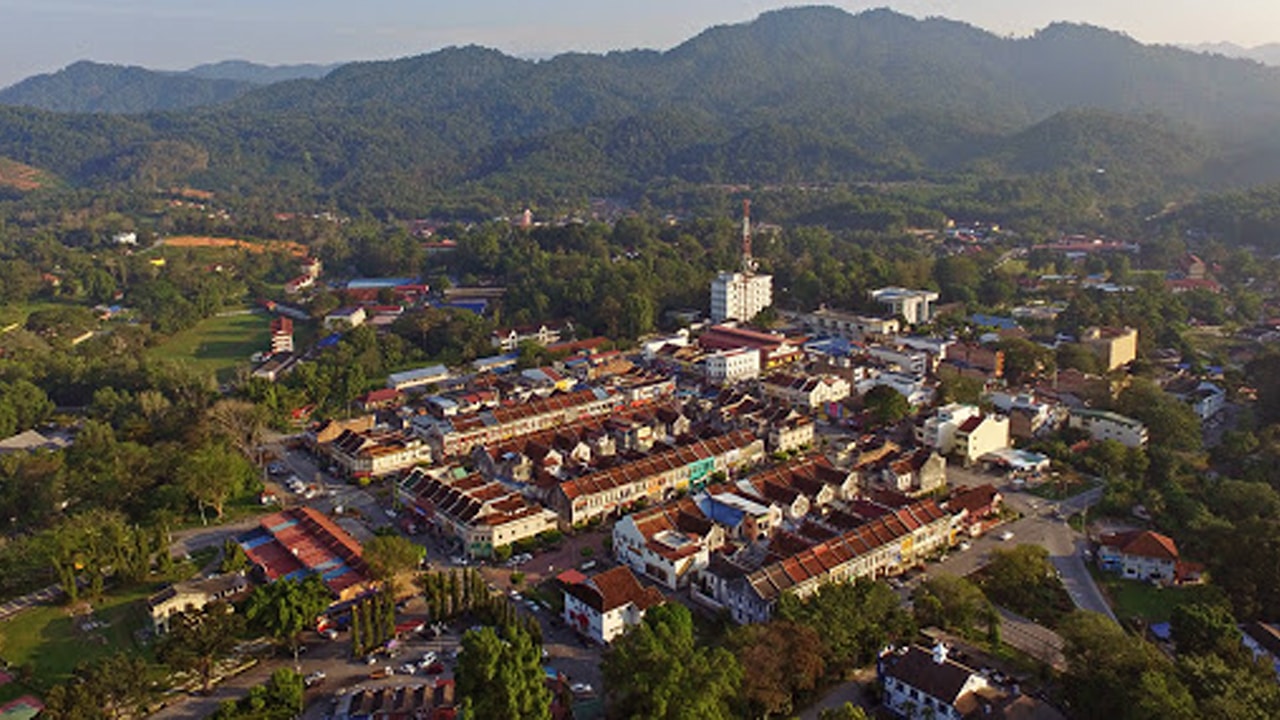 Kuala Kubu Baharu Voters Head To The Polls With Plenty At Stake   Kuala Kubu Bharu Tourism Selangor Aerial View 